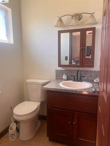 4820 MCNARY COURT, Modesto, CA 95357