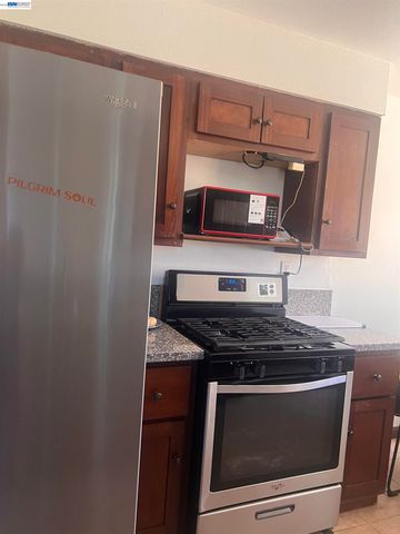 4820 MCNARY COURT, Modesto, CA 95357