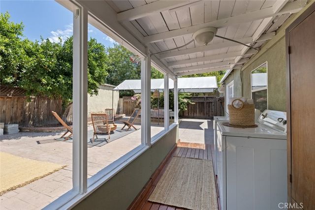 6700 Gloria Avenue, Van Nuys, CA 91406