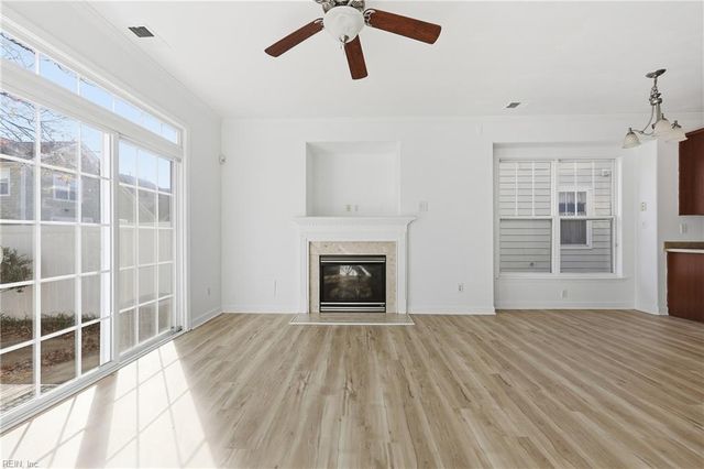 3 Rockingham DR, Hampton, VA 23669