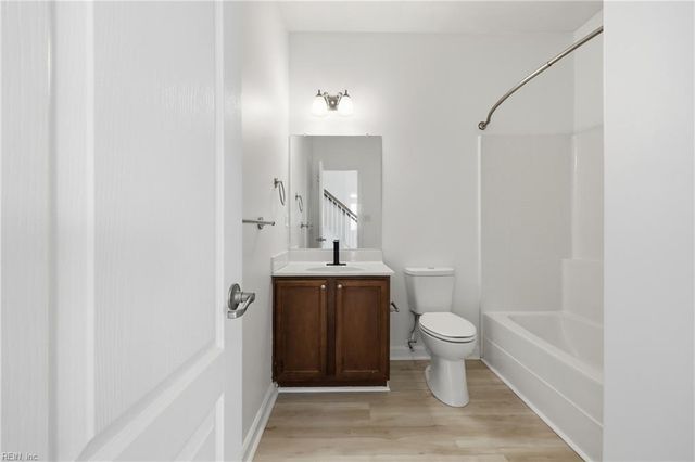 3 Rockingham DR, Hampton, VA 23669