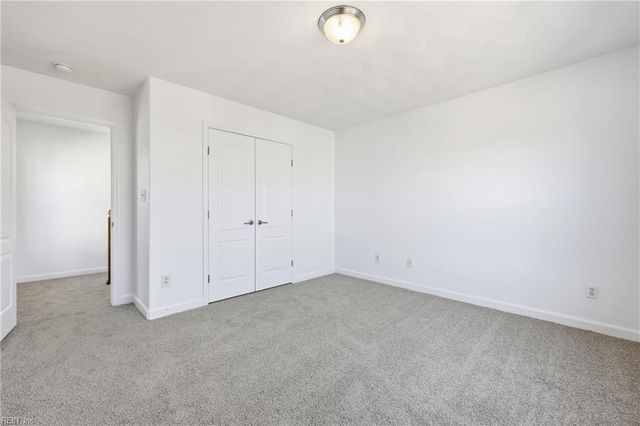 3 Rockingham DR, Hampton, VA 23669