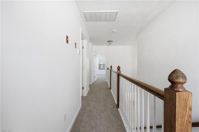 3 Rockingham DR, Hampton, VA 23669