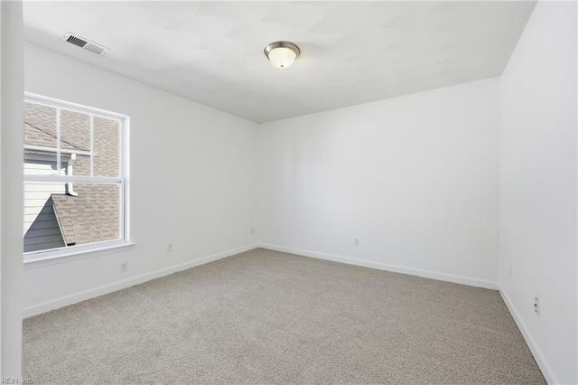 3 Rockingham DR, Hampton, VA 23669