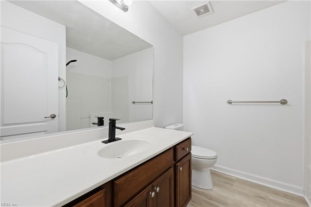 3 Rockingham DR, Hampton, VA 23669