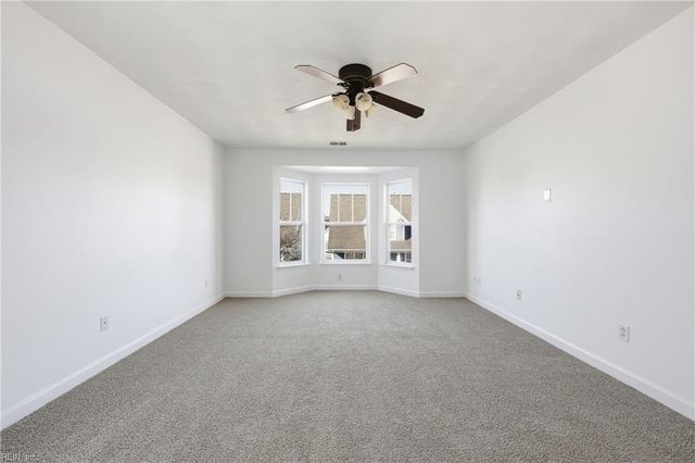 3 Rockingham DR, Hampton, VA 23669