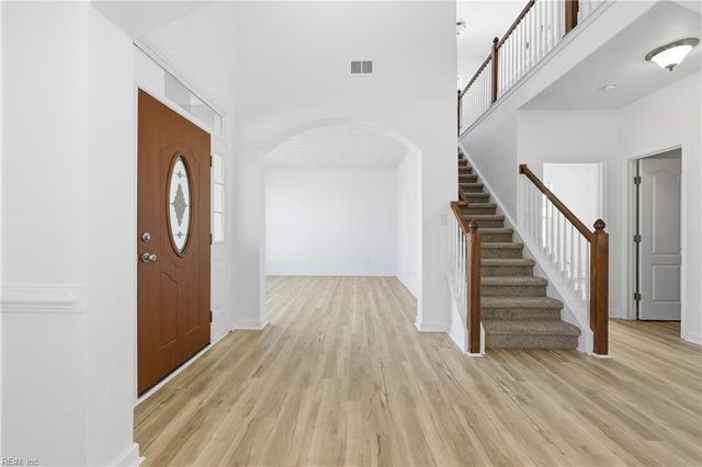 3 Rockingham DR, Hampton, VA 23669