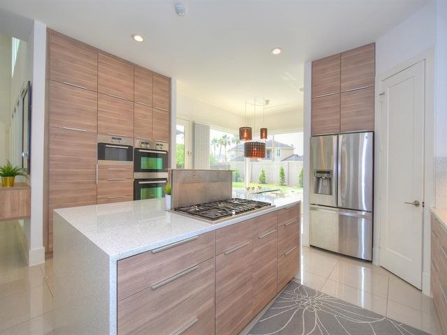 14319 Shadow Garden Lane, Houston, TX 77077