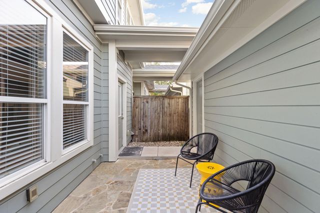 4228 Berkman DR, Austin, TX 78723