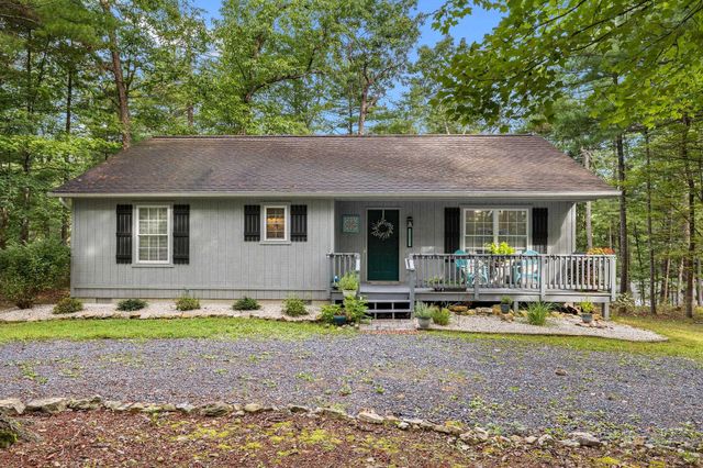 567 BASSWOOD LN, Mt Jackson, VA 22842