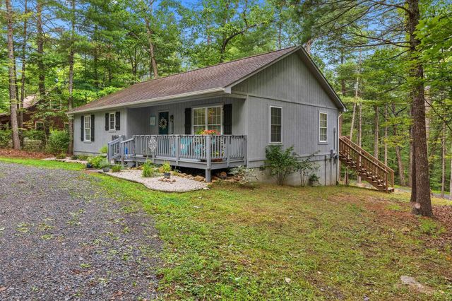 567 BASSWOOD LN, Mt Jackson, VA 22842