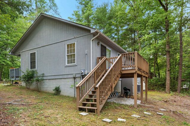 567 BASSWOOD LN, Mt Jackson, VA 22842