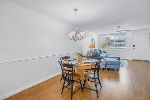 4715 BAY STREET NE 227, St Petersburg, FL 33703