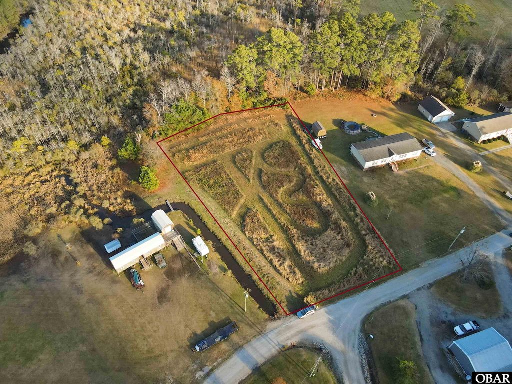 Image 1 of property listing at Lot 1 Edgewater Road Lot 1 & 1a, Columbia, NC 27925