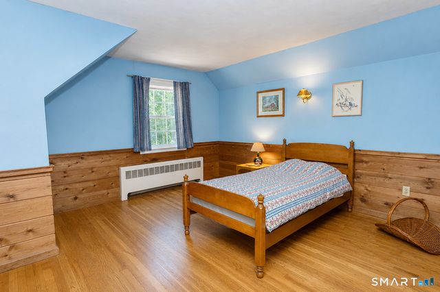 20 Laurel Drive, Simsbury, CT 06070