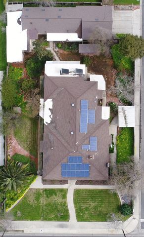 1301 N Douty Street, Hanford, CA 93230