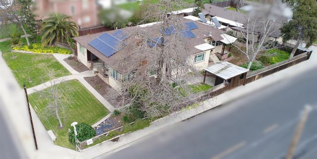 1301 N Douty Street, Hanford, CA 93230