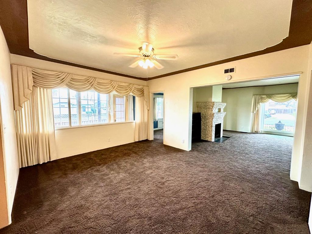 Image 17 of property listing at 1301 N Douty Street, Hanford, CA 93230