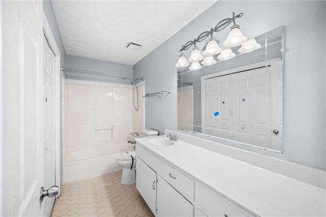 1850 Winding Creek SW Lane, Marietta, GA 30064