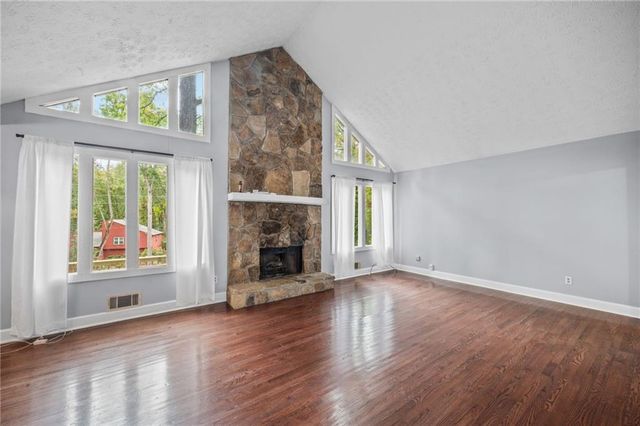 1850 Winding Creek SW Lane, Marietta, GA 30064