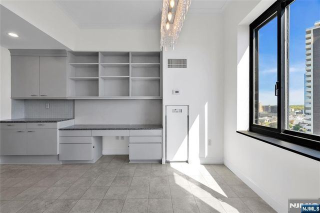 1512 Palisade Avenue 20H, Fort Lee, NJ 07024