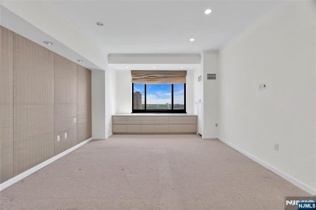 1512 Palisade Avenue 20H, Fort Lee, NJ 07024