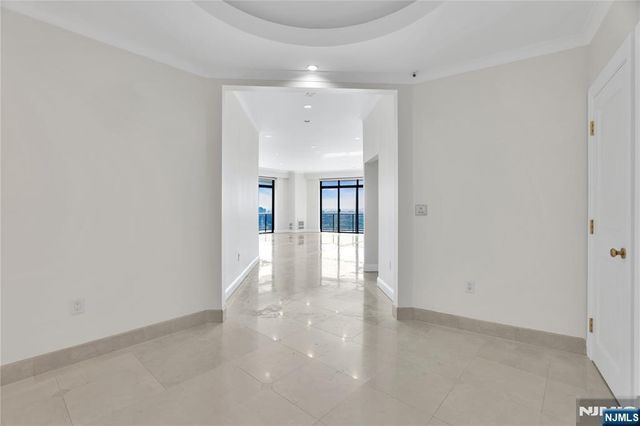 1512 Palisade Avenue 20H, Fort Lee, NJ 07024