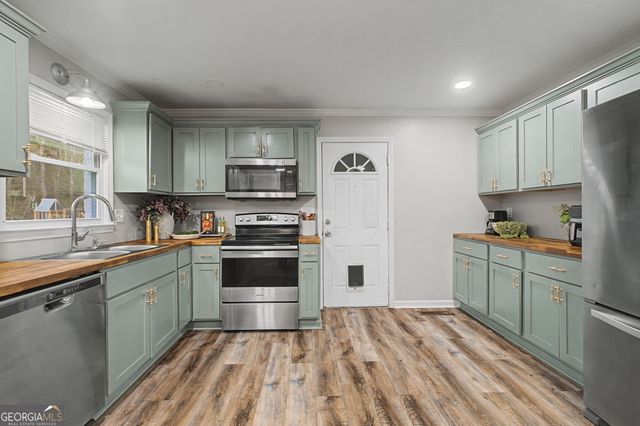 483 Berry Road, Cedartown, GA 30125