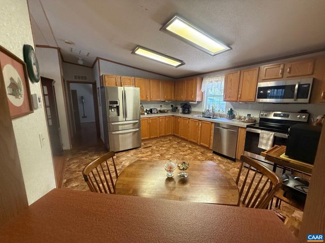 91 DUFF LN, Gordonsville, VA 22942