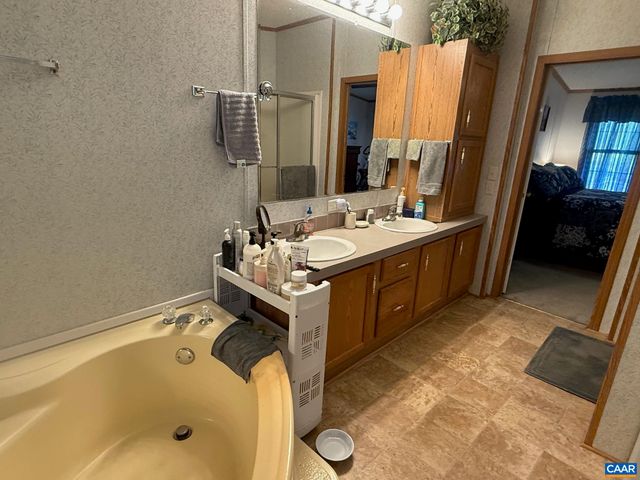 91 DUFF LN, Gordonsville, VA 22942