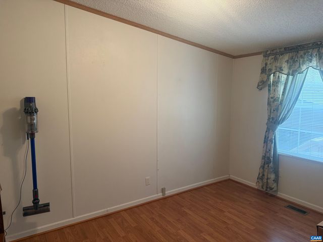 91 DUFF LN, Gordonsville, VA 22942