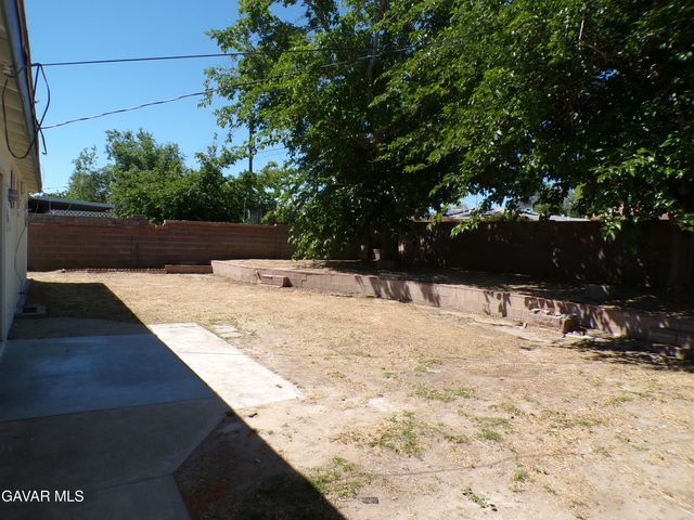 44651 Rodin Avenue, Lancaster, CA 93535