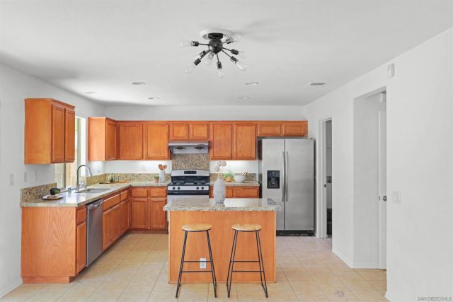 1351 Cottonwood, Oceanside, CA 92056