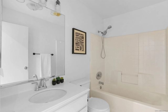 1351 Cottonwood, Oceanside, CA 92056