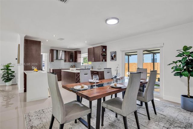 615 NE 115th St, Biscayne Park, FL 33161