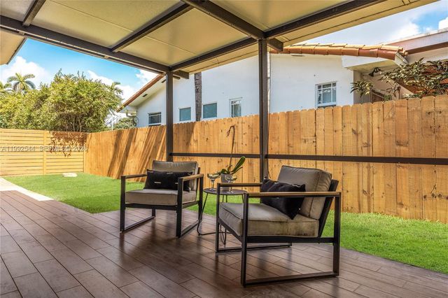 615 NE 115th St, Biscayne Park, FL 33161