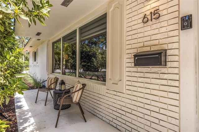 615 NE 115th St, Biscayne Park, FL 33161