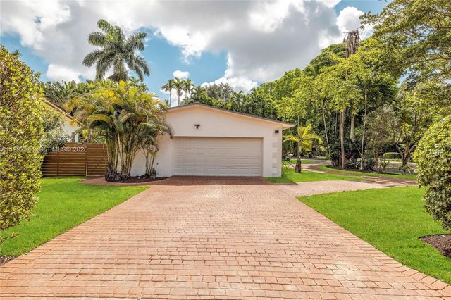 615 NE 115th St, Biscayne Park, FL 33161