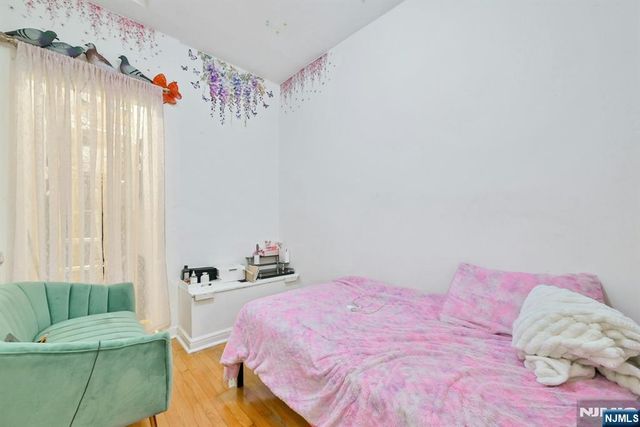 8804 3rd Avenue, North Bergen, NJ 07047
