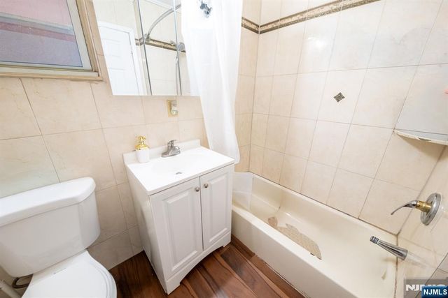 8804 3rd Avenue, North Bergen, NJ 07047