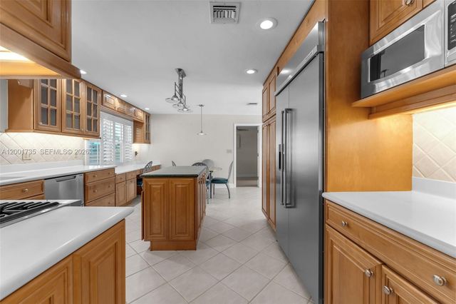 11401 SW 102nd Avenue, Miami, FL 33176