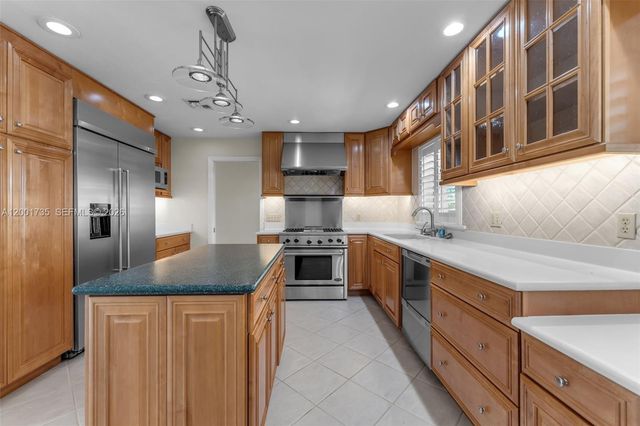 11401 SW 102nd Avenue, Miami, FL 33176