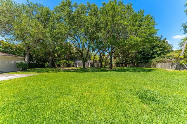 11401 SW 102nd Avenue, Miami, FL 33176