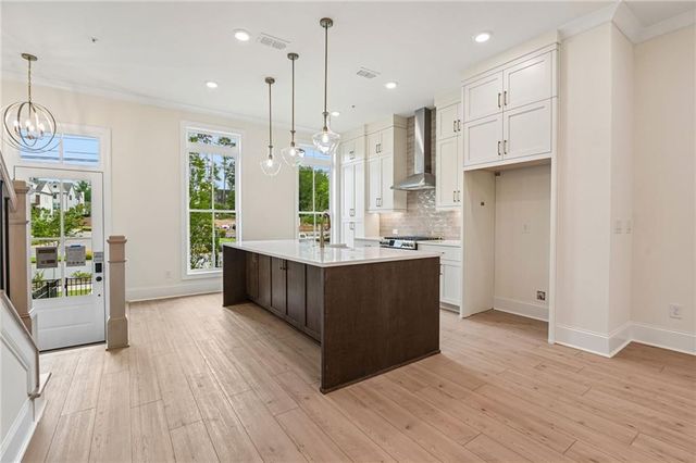 3230 Brunel Lane 11, Peachtree Corners, GA 30092