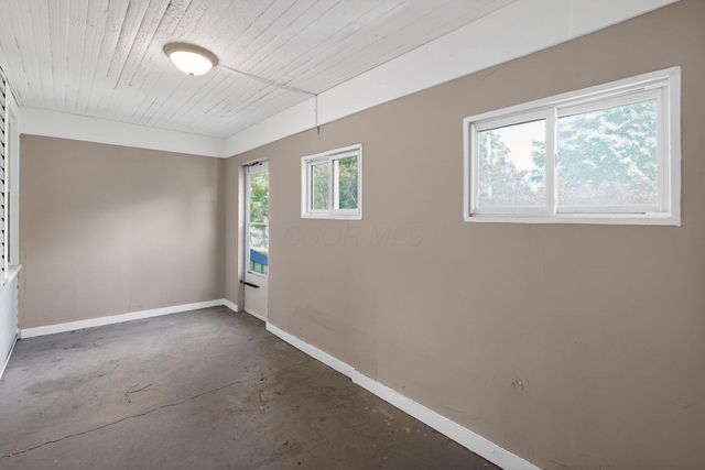 663 Racine Avenue, Columbus, OH 43204