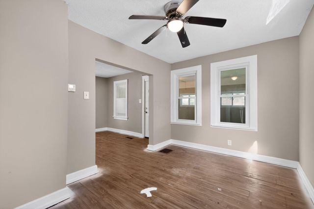 663 Racine Avenue, Columbus, OH 43204