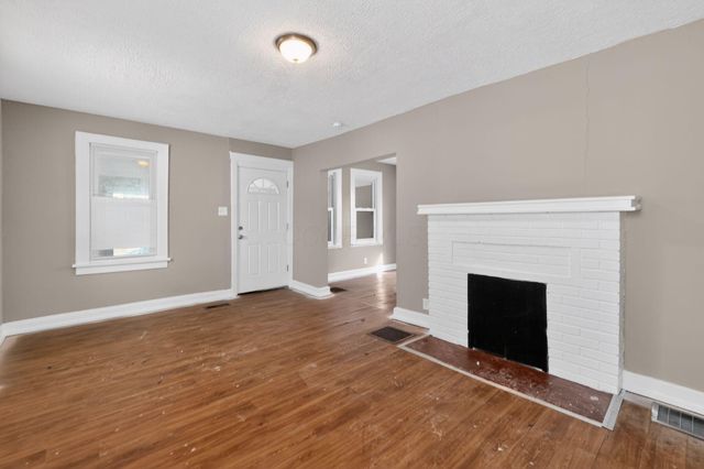 663 Racine Avenue, Columbus, OH 43204