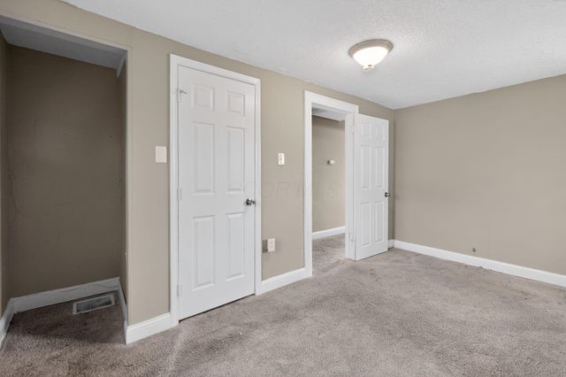 663 Racine Avenue, Columbus, OH 43204