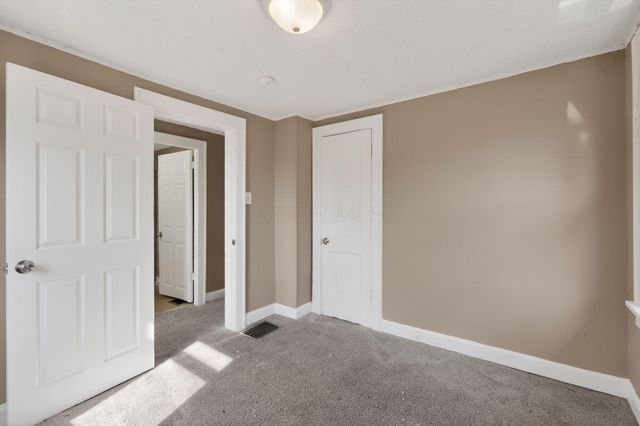 663 Racine Avenue, Columbus, OH 43204