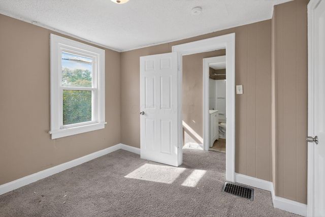 663 Racine Avenue, Columbus, OH 43204